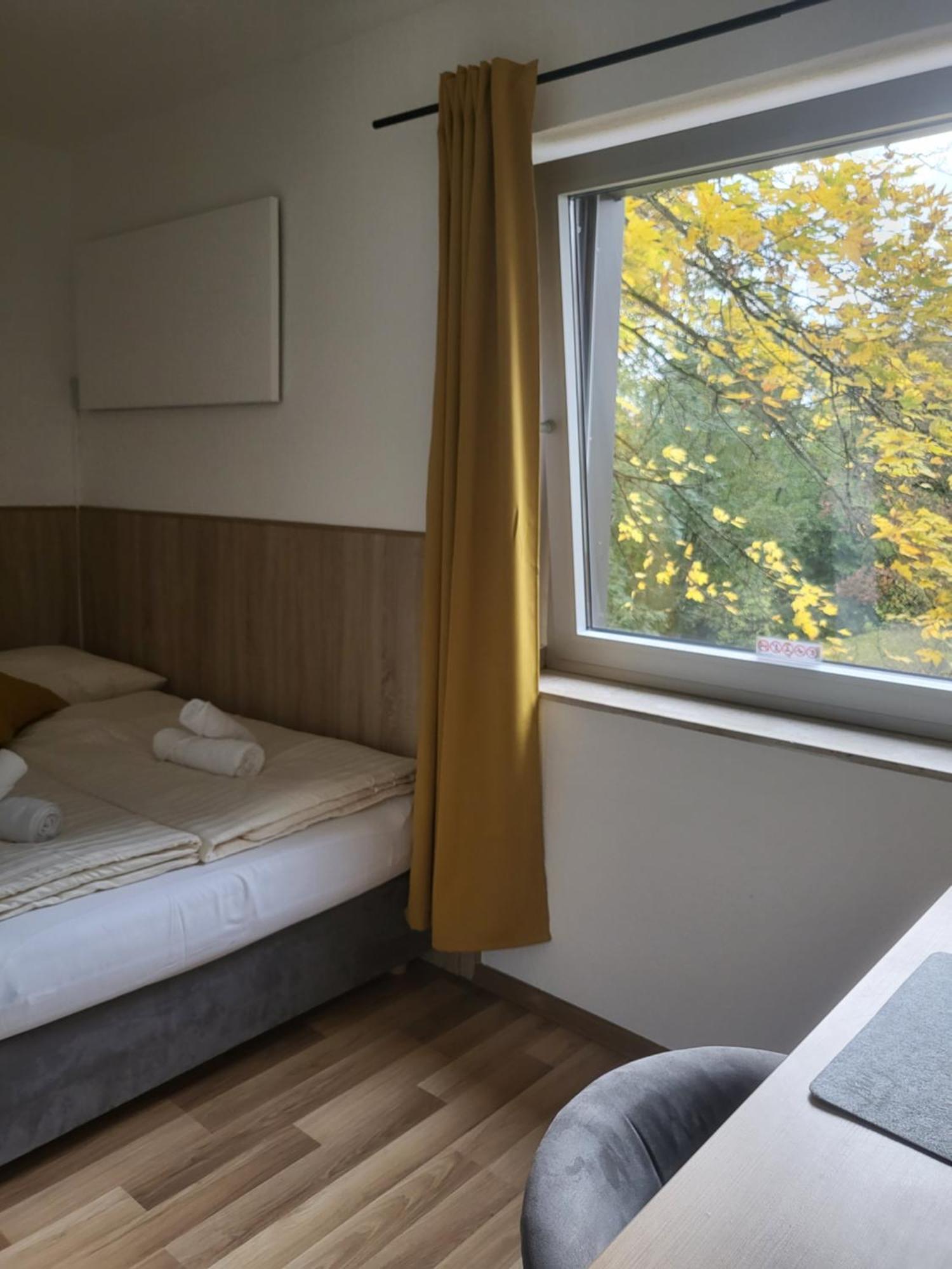Hotel Mettmann Esterno foto