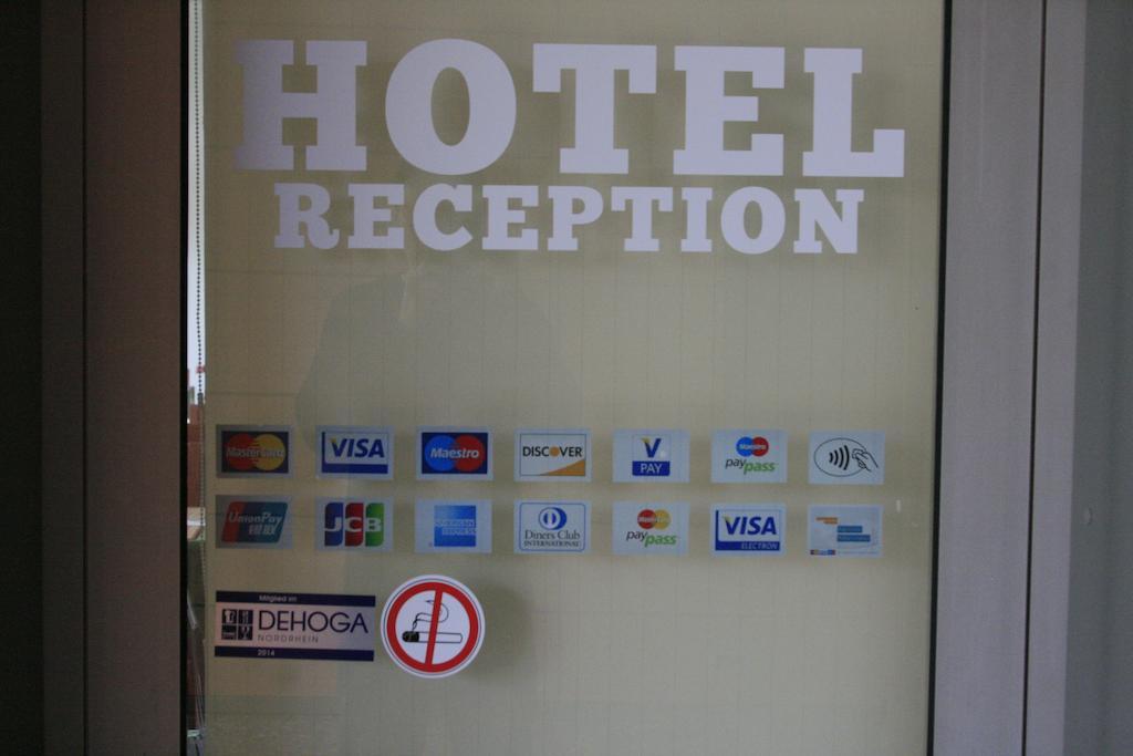 Hotel Mettmann Esterno foto